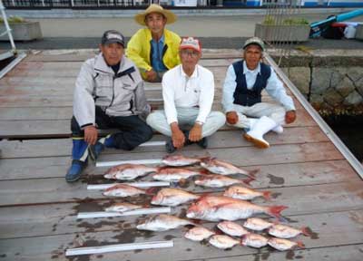 2012年6月3日（日）若狭湾で鯛の75cmを釣られました