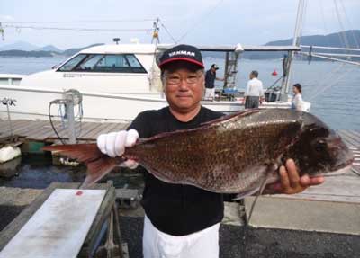 2012年7月14日（土）若狭湾で鯛の75.5cmを釣られました